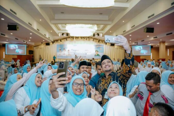 Penanganan UMKM menjadi perhatian serius Pemko Medan di bawah kepemimpinan Wali Kota Medan Bobby Nasution. Upaya mendorong pelaku UMKM maju dan naik kelas, terus dilakukan terutama dengan memanfaatkan teknologi.