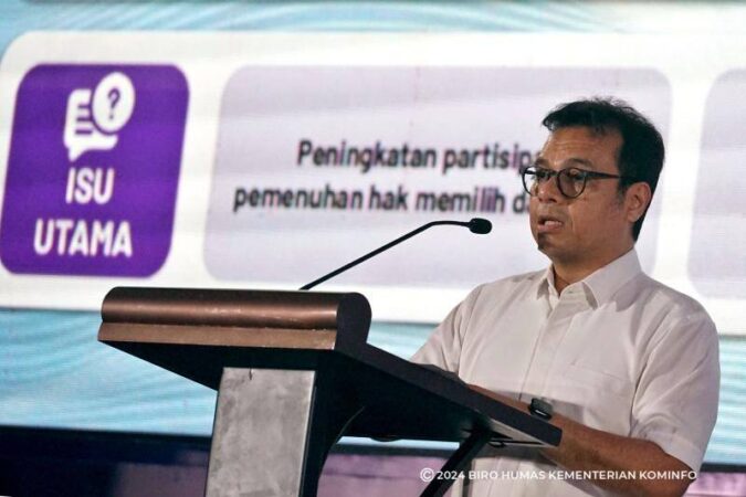 Wakil Menteri Komunikasi dan Informatika Nezar Patria mengajak masyarakat untuk menjaga ruang digital agar tetap sehat. 