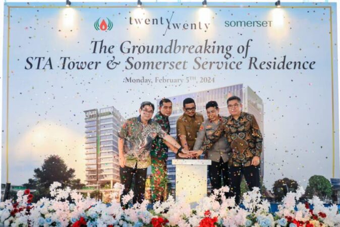 Berkonsep smart building, Wali Kota Medan Bobby Nasution melakukan groundbreaking pembangunan gedung STA Tower dan Somerset Serviced Residence, di jalan P. Diponegoro, Medan Polonia, Senin (5/2/2024).